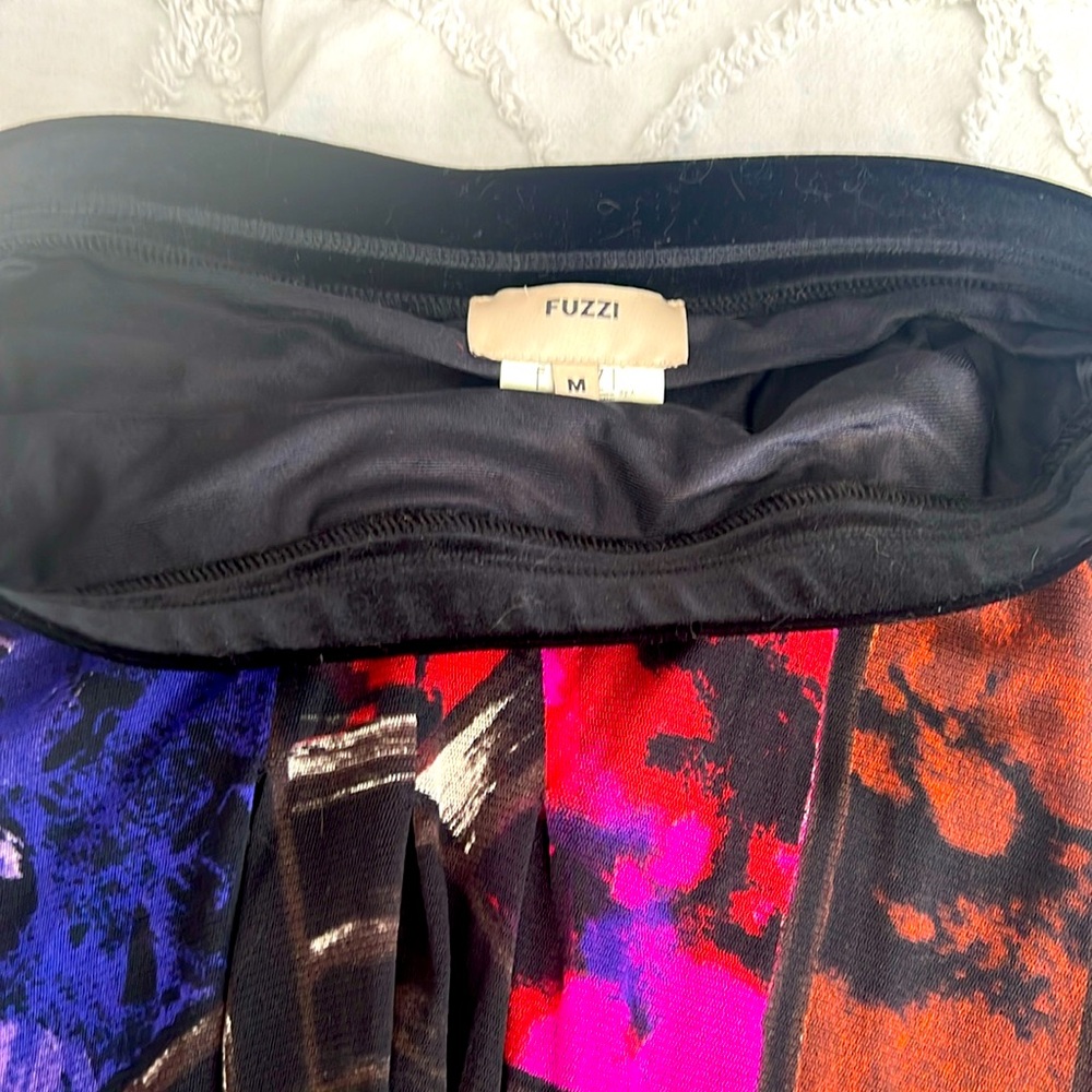Beautiful FUZZI mid length skirt
